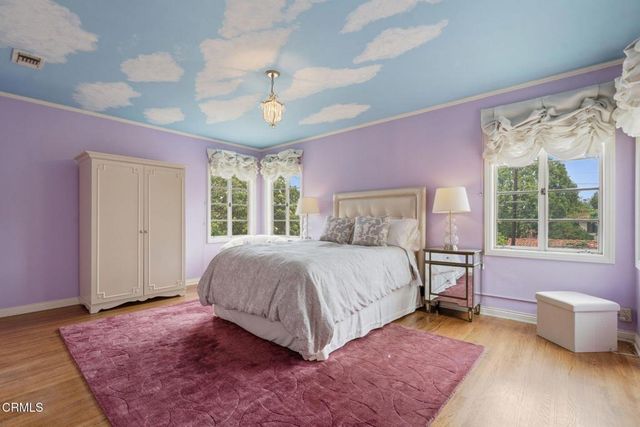 1296 Roanoke Road, San Marino, CA 91108