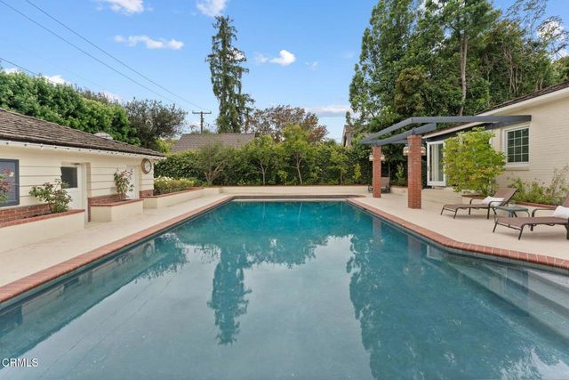 1296 Roanoke Road, San Marino, CA 91108