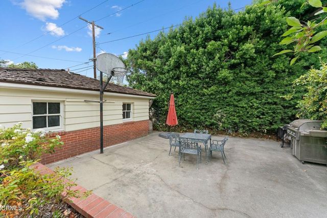 1296 Roanoke Road, San Marino, CA 91108
