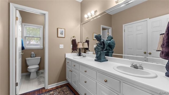 1177 Auxford Ave, Tuscaloosa, AL 35405