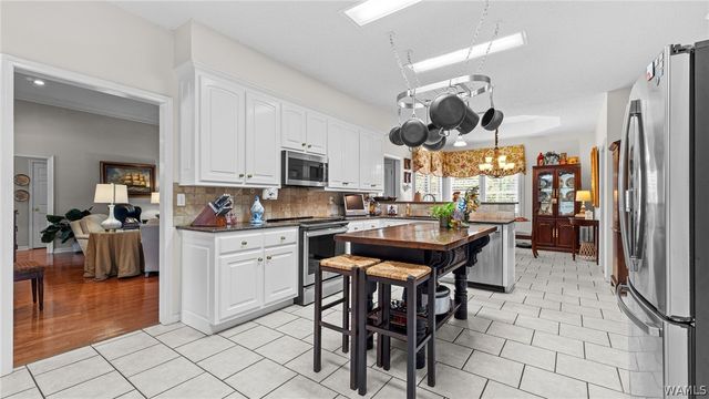 1177 Auxford Ave, Tuscaloosa, AL 35405