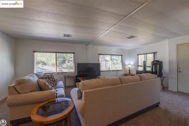 22440 Gunsight Rd, Sonora, CA 95370