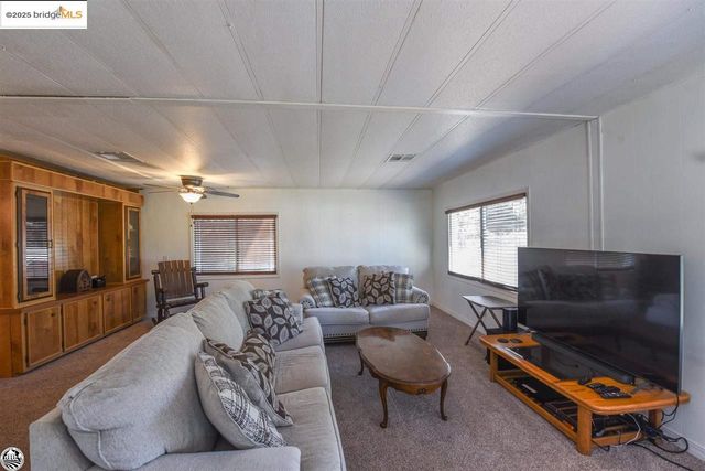 22440 Gunsight Rd, Sonora, CA 95370