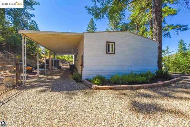 22440 Gunsight Rd, Sonora, CA 95370