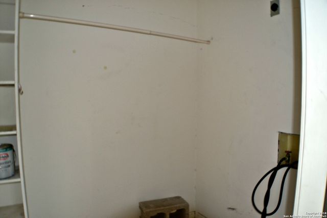 165 W Rampart Dr Apt 704, San Antonio, TX 78216