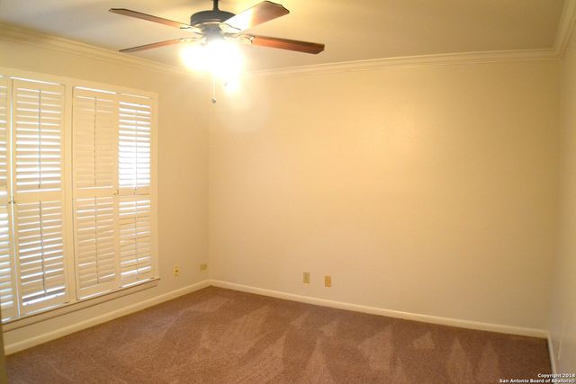 165 W Rampart Dr Apt 704, San Antonio, TX 78216