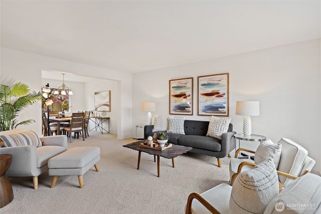 21427 129th Place SE, Kent, WA 98031