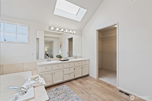 21427 129th Place SE, Kent, WA 98031