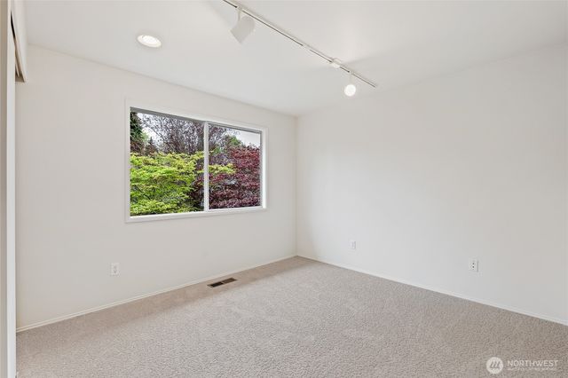 21427 129th Place SE, Kent, WA 98031