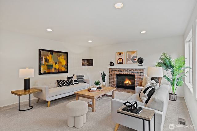 21427 129th Place SE, Kent, WA 98031