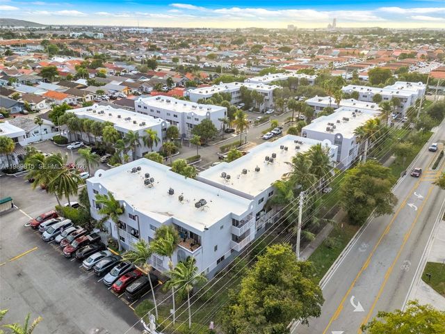 2690 W 76th St 104, Hialeah, FL 33016