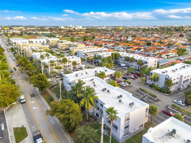 2690 W 76th St 104, Hialeah, FL 33016