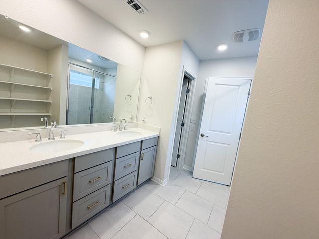 5904 Jennifer Pasture PATH, Del Valle, TX 78617