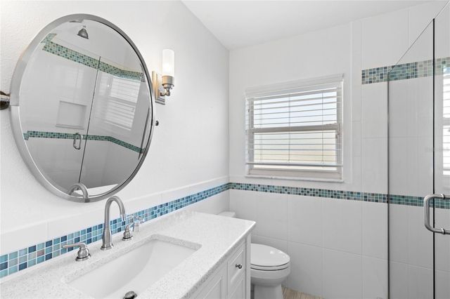 1110 VARONA, Belleair, FL 33756