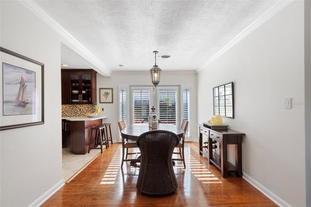 1110 VARONA, Belleair, FL 33756