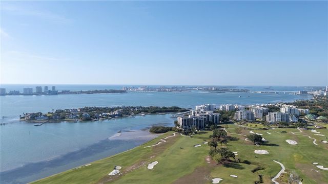 1110 VARONA, Belleair, FL 33756