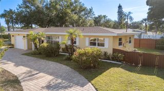 1110 VARONA, Belleair, FL 33756
