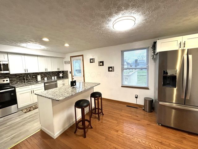 2696 Southridge Drive, Columbus, OH 43224