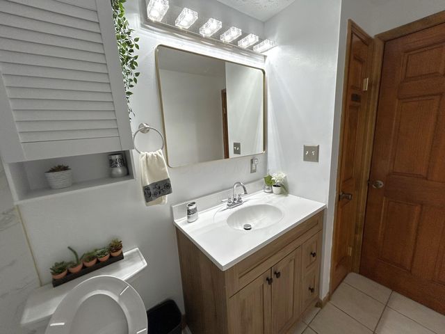 2696 Southridge Drive, Columbus, OH 43224