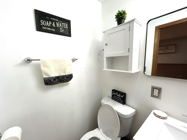 2696 Southridge Drive, Columbus, OH 43224