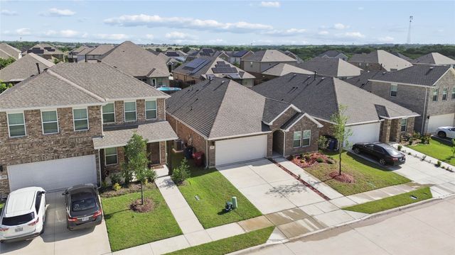 317 Fire Rock Drive, Royse City, TX 75189