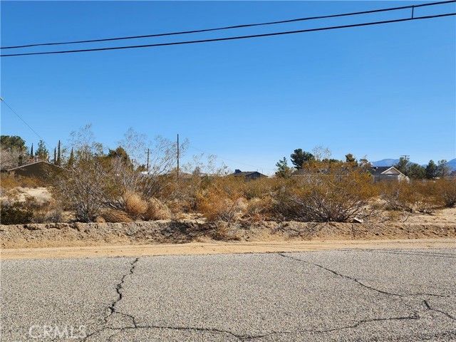 723 Clark Road, Lucerne Valley, CA 92356