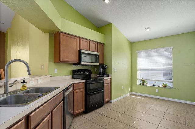 2252 COLVILLE CHASE DRIVE, Ruskin, FL 33570