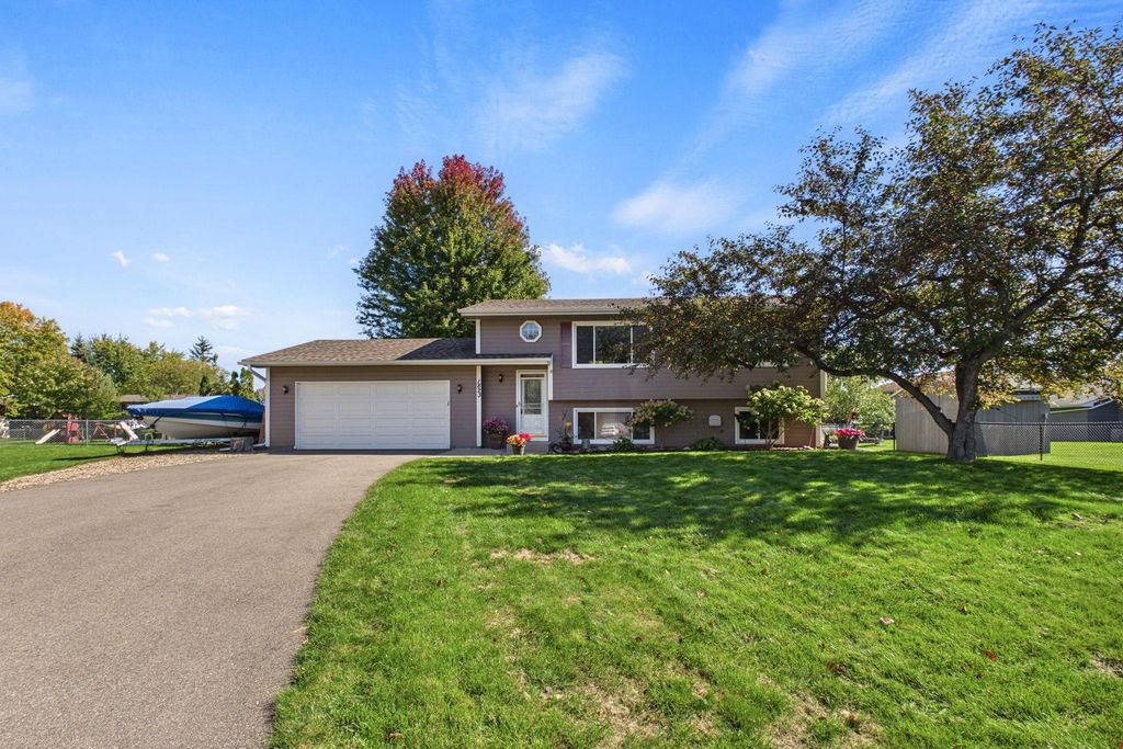 1823 Houle Circle, Hugo, MN 55038 — exterior