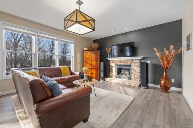 5484 Bear Creek Pass, Auburn, IN 46706