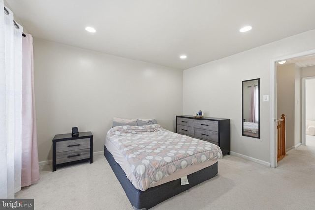 5826 WESTWATER CT, Centreville, VA 20121