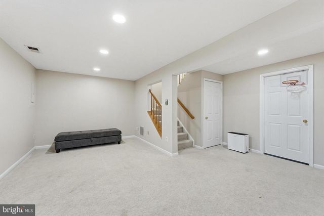 5826 WESTWATER CT, Centreville, VA 20121