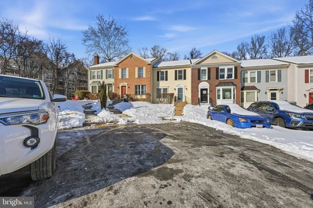 5826 WESTWATER CT, Centreville, VA 20121