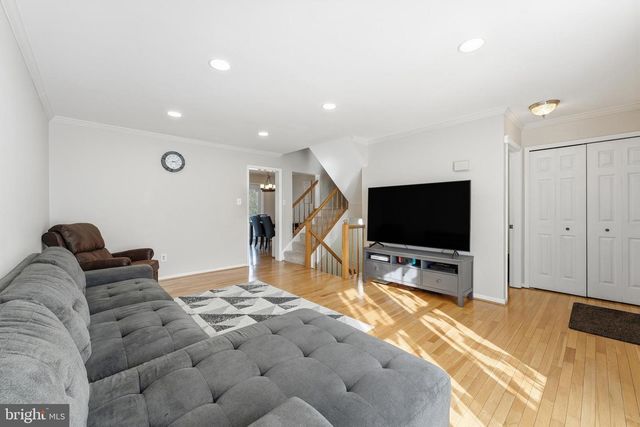 5826 WESTWATER CT, Centreville, VA 20121