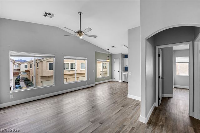 6404 Extreme Shear Avenue 101, Henderson, NV 89011