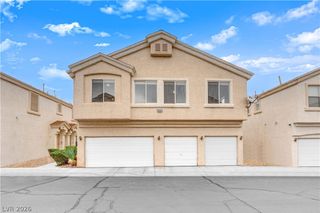 6404 Extreme Shear Avenue 101, Henderson, NV 89011