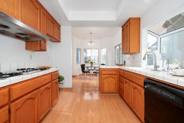 1054 Quail Creek Circle, San Jose, CA 95120