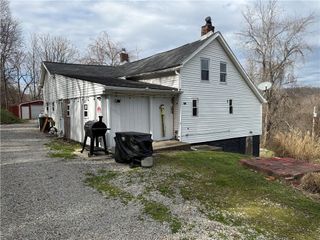 225 OLD FERRY, Dry Tav/rices Landing, PA 15357