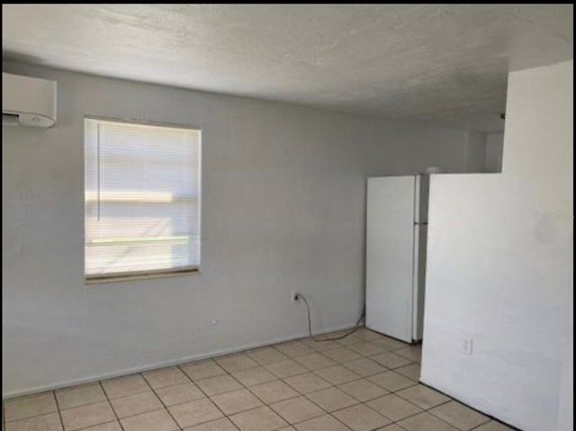 MANGO AVENUE, Sarasota, FL 34234