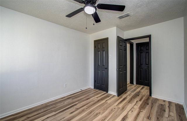 17114 Barcelona Drive, Friendswood, TX 77546