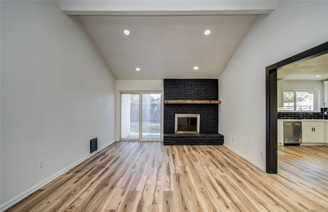 17114 Barcelona Drive, Friendswood, TX 77546