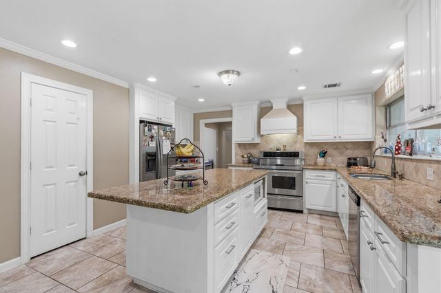 16909 Butera Road, Magnolia, TX 77355