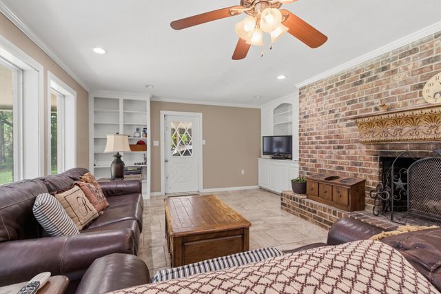 16909 Butera Road, Magnolia, TX 77355