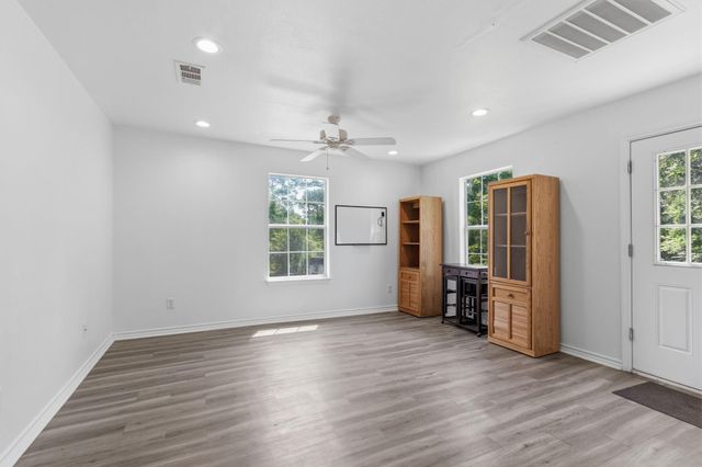 16909 Butera Road, Magnolia, TX 77355