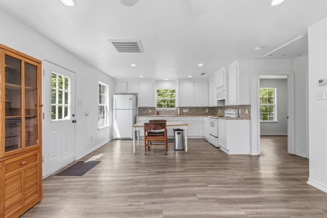 16909 Butera Road, Magnolia, TX 77355