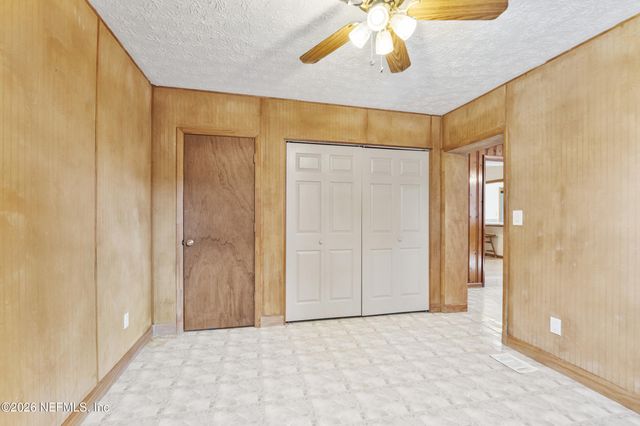 8636 ST PATRICK Lane, Jacksonville, FL 32216