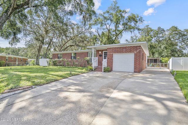 8636 ST PATRICK Lane, Jacksonville, FL 32216