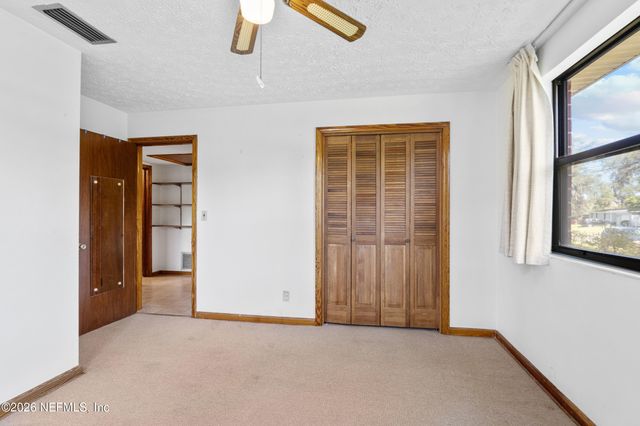 8636 ST PATRICK Lane, Jacksonville, FL 32216