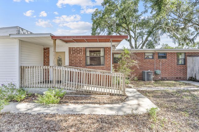 8636 ST PATRICK Lane, Jacksonville, FL 32216