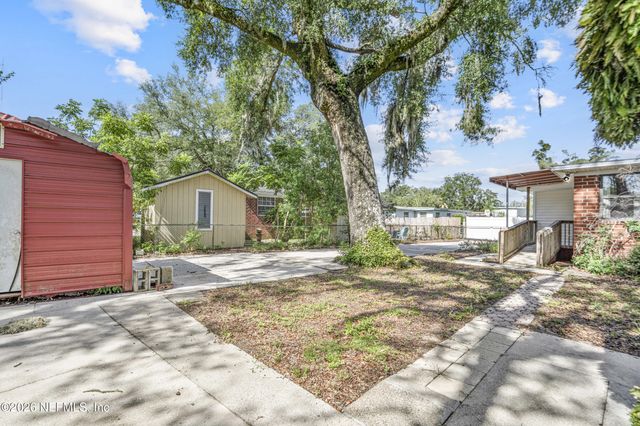 8636 ST PATRICK Lane, Jacksonville, FL 32216