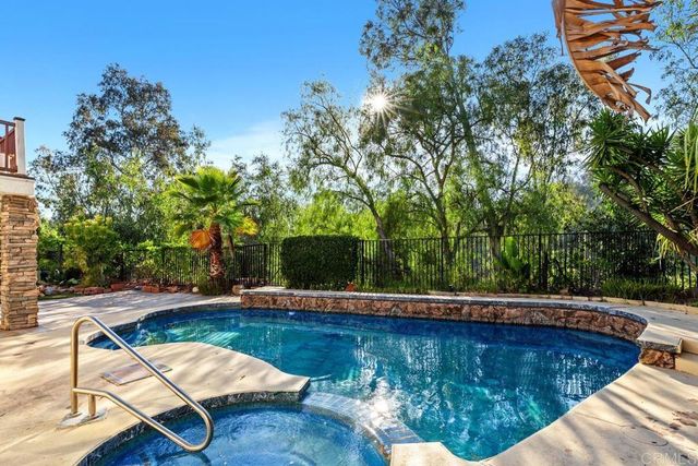 10817 Rueda Court, San Diego, CA 92124